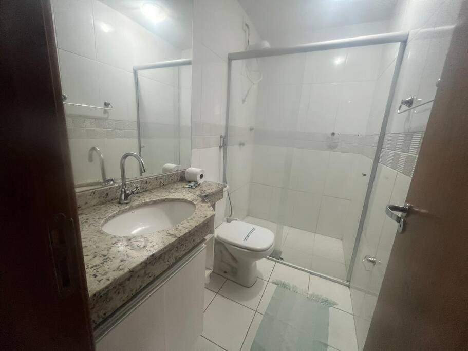 Santorini 2q Bueno! Local Excelente! Hosp Premium, Ovg, Av 85, Blue Fit, Supermercado Store, Parques Areiao E Vaca Brava, Buena Vista E Shopping! 1901 Apartment Goiania