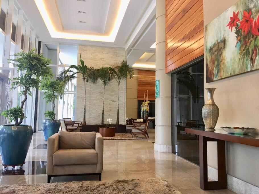 Santorini 2q Bueno! Local Excelente! Hosp Premium, Ovg, Av 85, Blue Fit, Supermercado Store, Parques Areiao E Vaca Brava, Buena Vista E Shopping! 1901 Apartment *