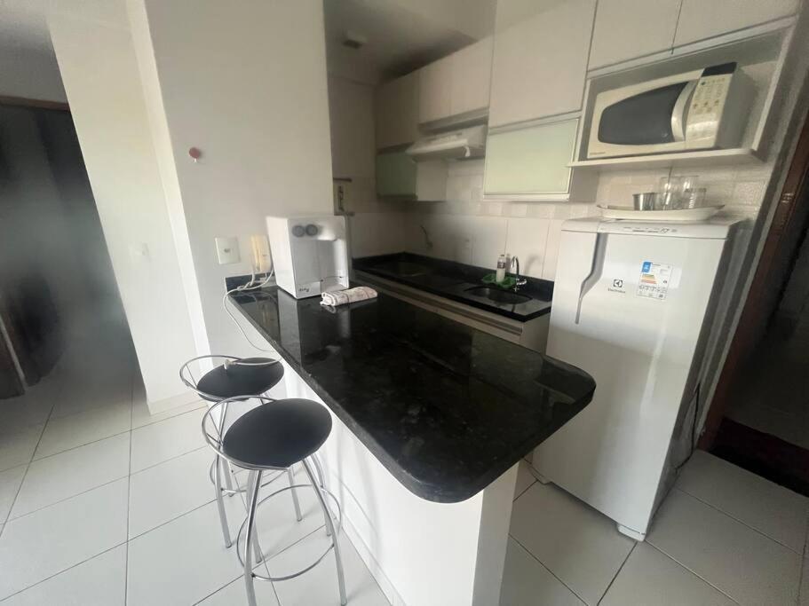 Apartment Santorini 2q Bueno! Local Excelente! Hosp Premium, Ovg, Av 85, Blue Fit, Supermercado Store, Parques Areiao E Vaca Brava, Buena Vista E Shopping! 1901