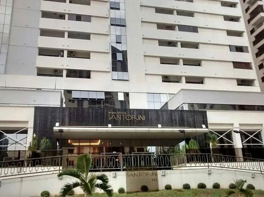 Apartment Santorini 2q Bueno! Local Excelente! Hosp Premium, Ovg, Av 85, Blue Fit, Supermercado Store, Parques Areiao E Vaca Brava, Buena Vista E Shopping! 1901